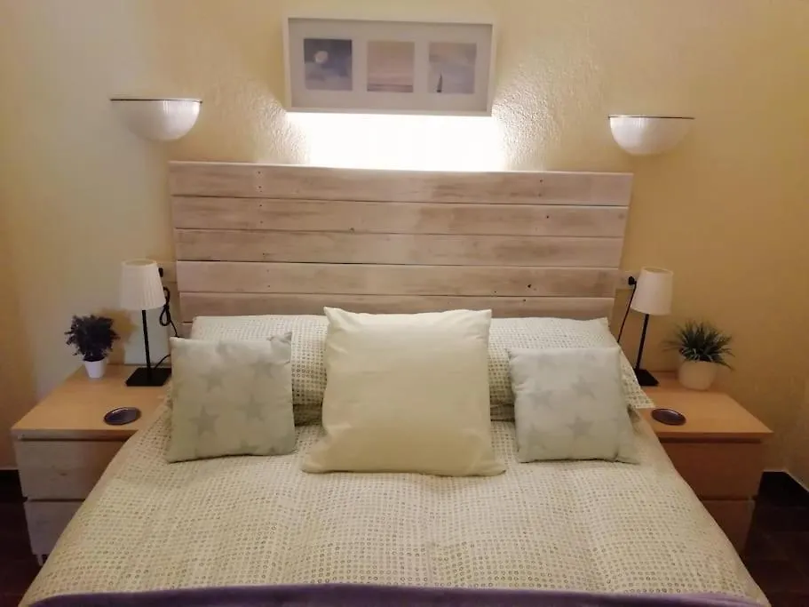 Delightful Villa Close To The Beach L'Escala Holiday home